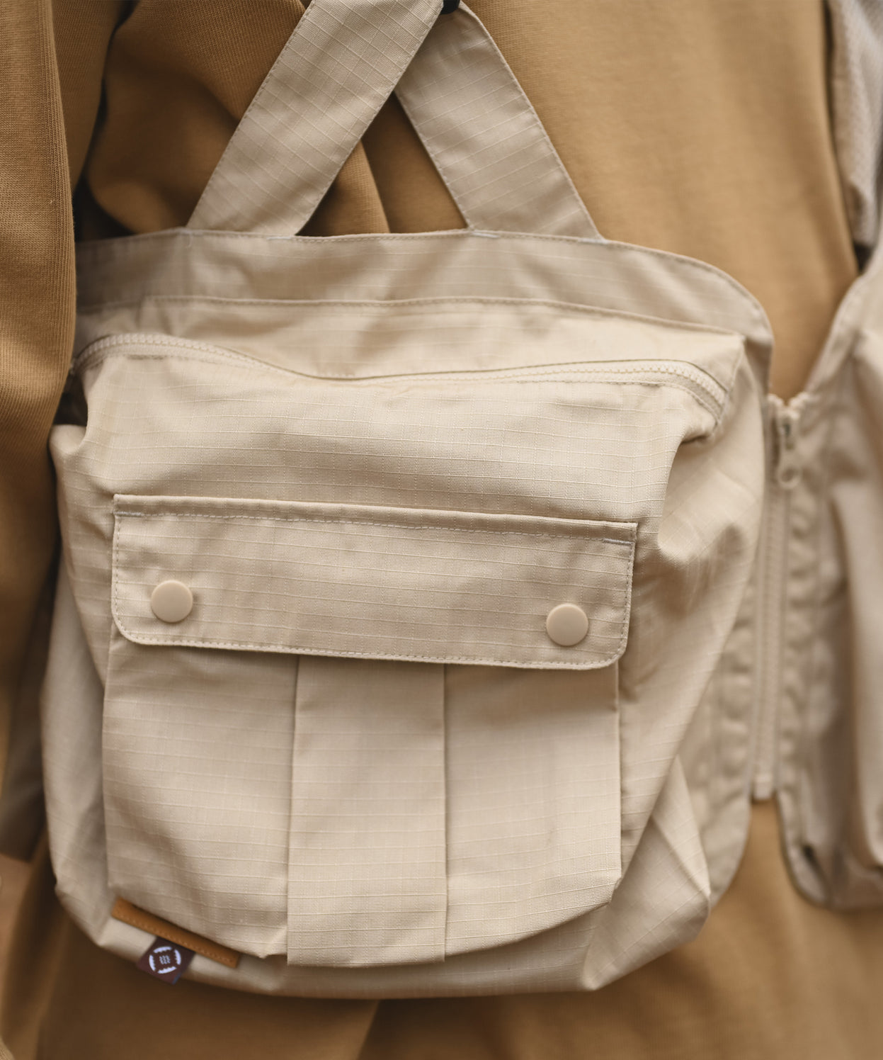 Big pocket fishing vest