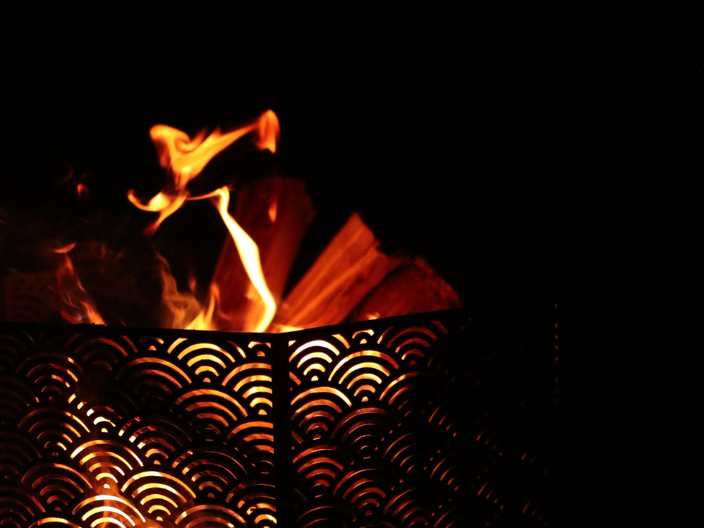 【 和柄6面焚火台 】 焚き火台&網天板&収納袋セット