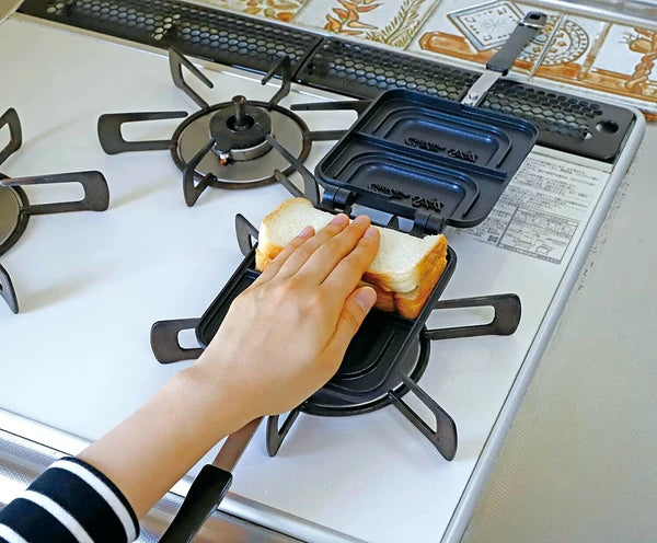 ハーフ&ハーフ ホットサンドトースター / Half&Half HotSandwich Toaster