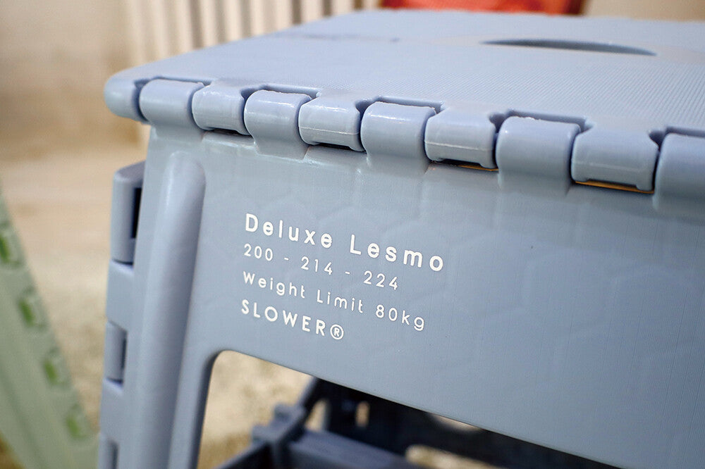 DX Lesmo FOLDING STOOL / フォールディングスルール レズモ