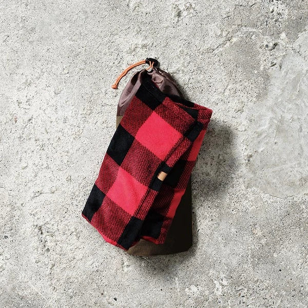ビヨンドストレージ ブランケットinネックピロー / Beyond Storage Blanket in Neckpillow