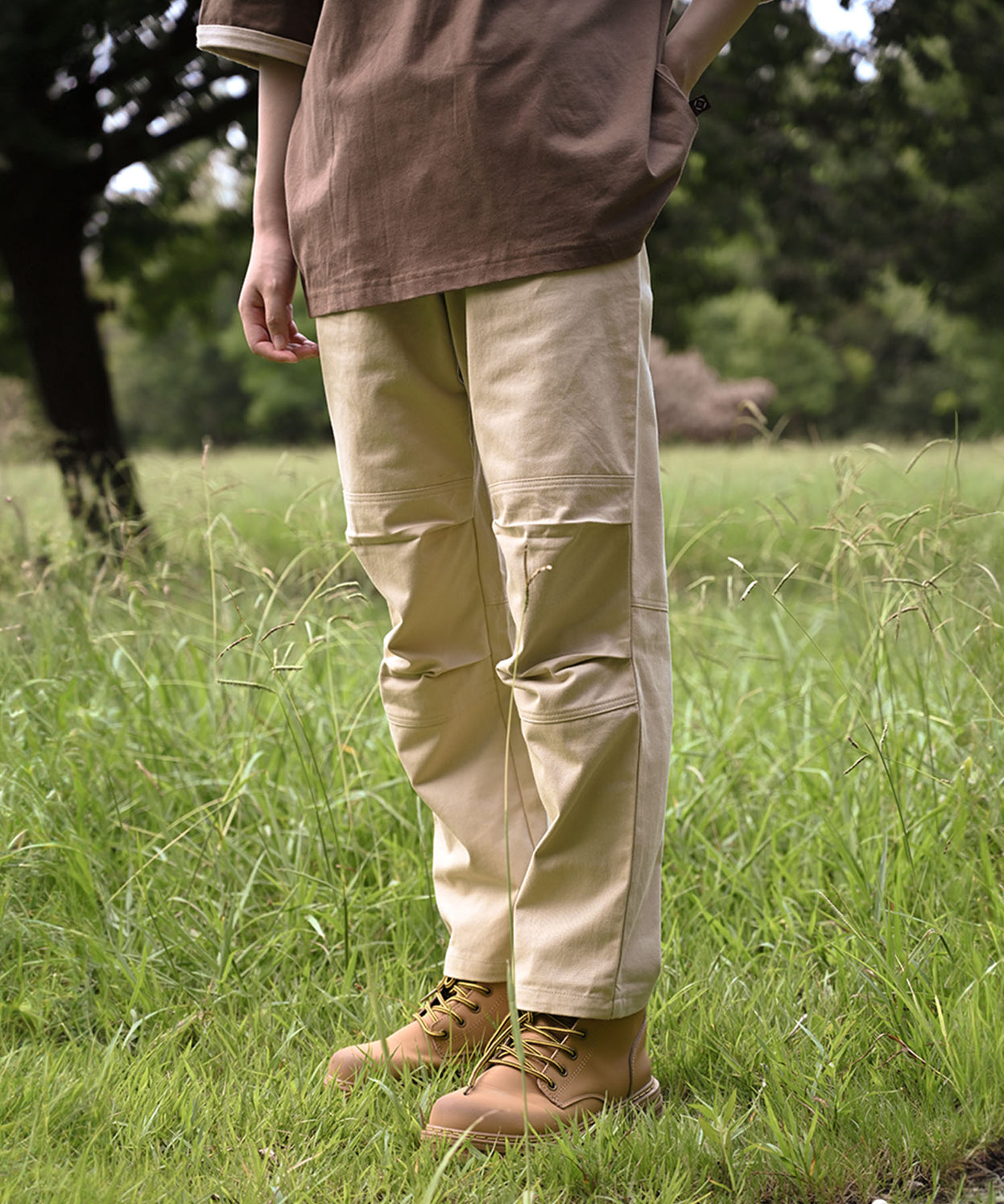 Knee tuck cotton pants