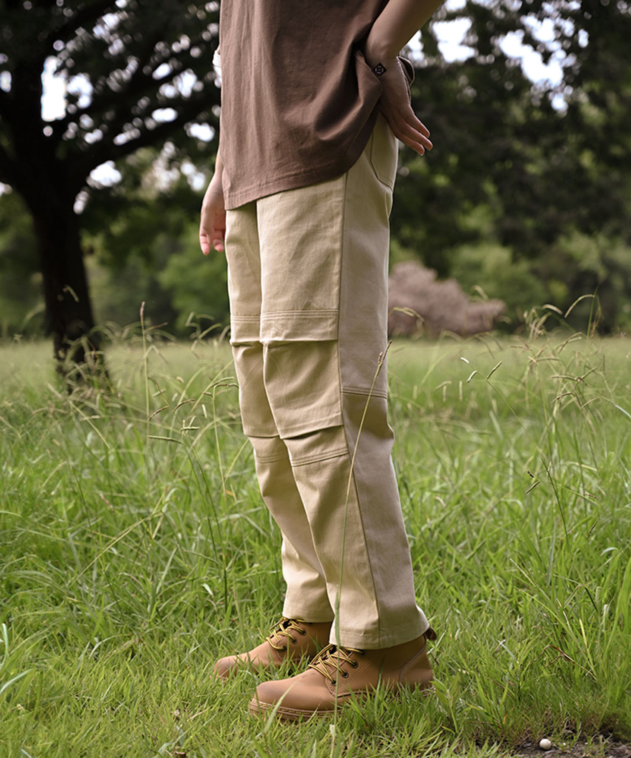 Knee tuck cotton pants