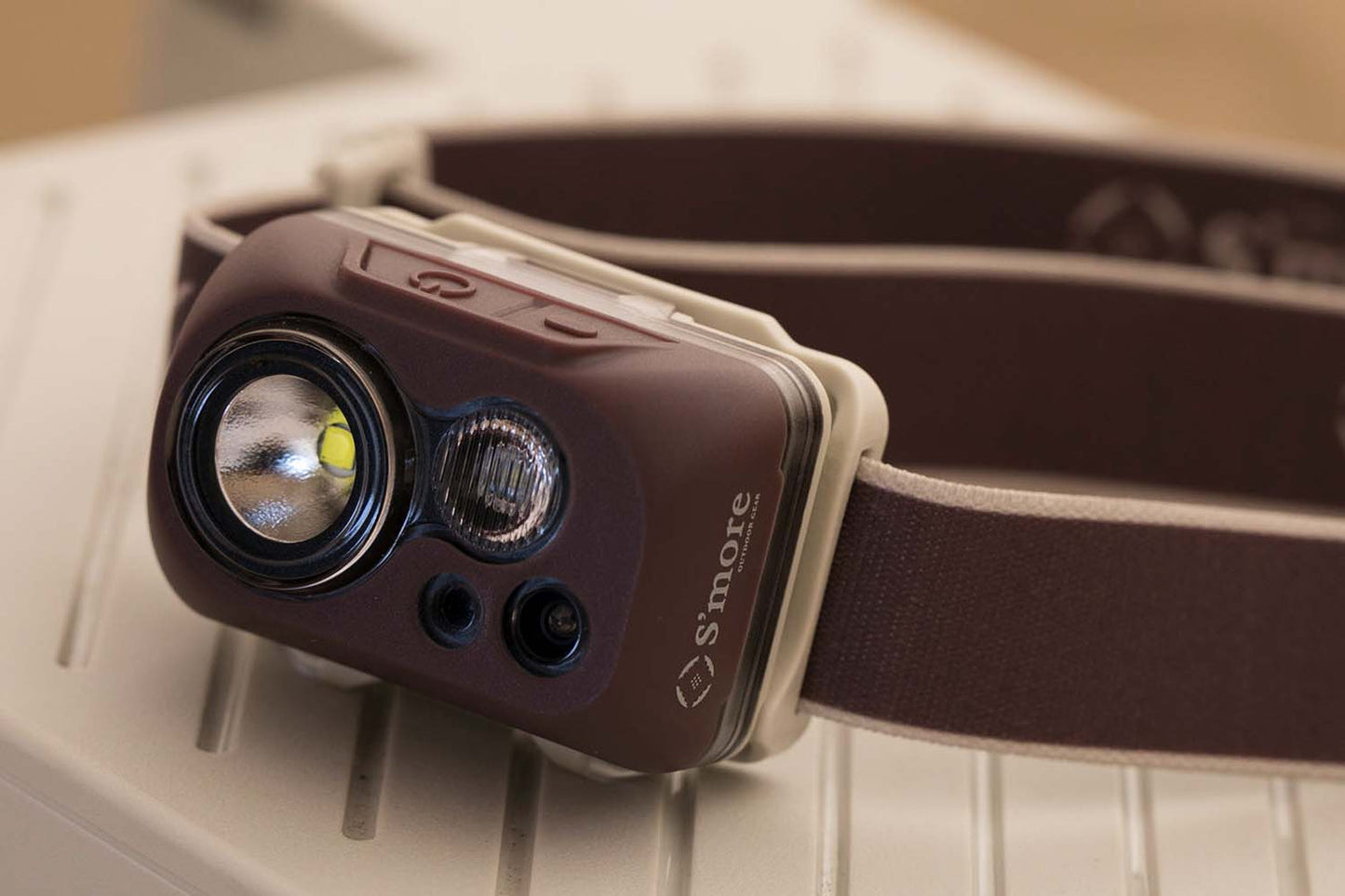 【YAKOU300】暗闇でもしっかり道を照らしてくれるヘッドライト!