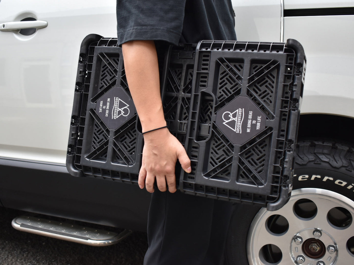 SOLID FOLDING CONTAINER 25/48