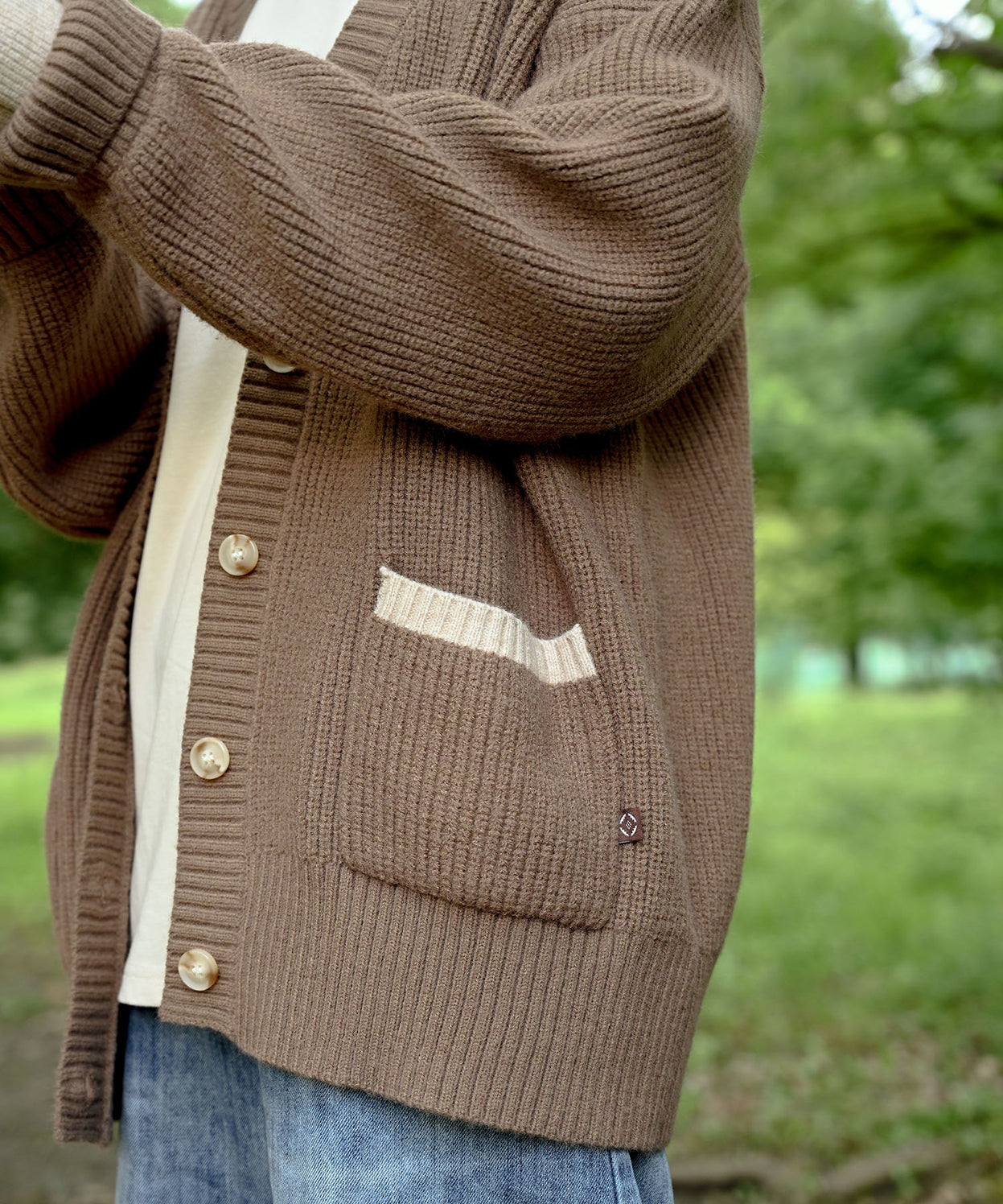 Bicolor knit cardigan