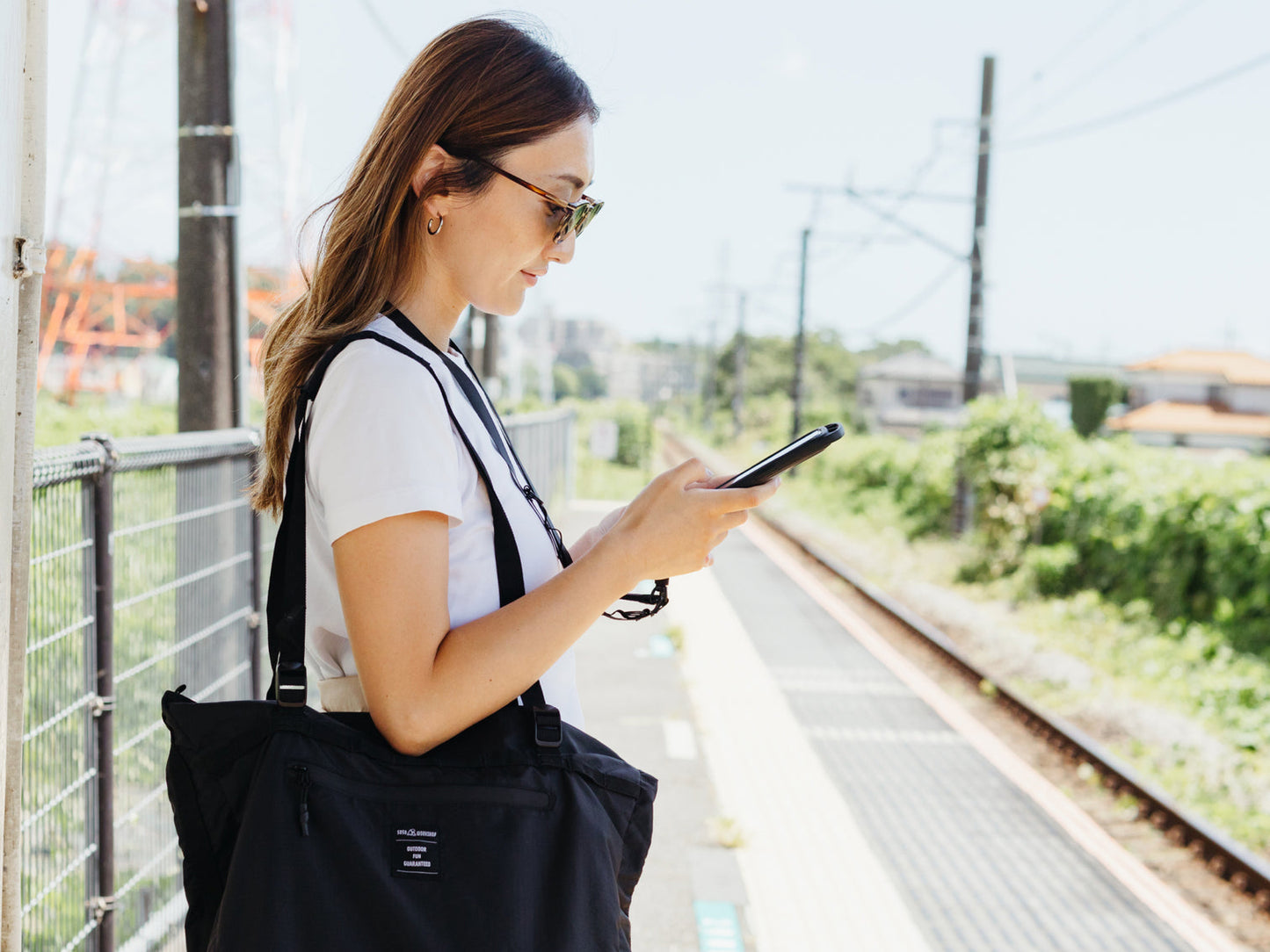 SHOULDER POCKET&STRAPS