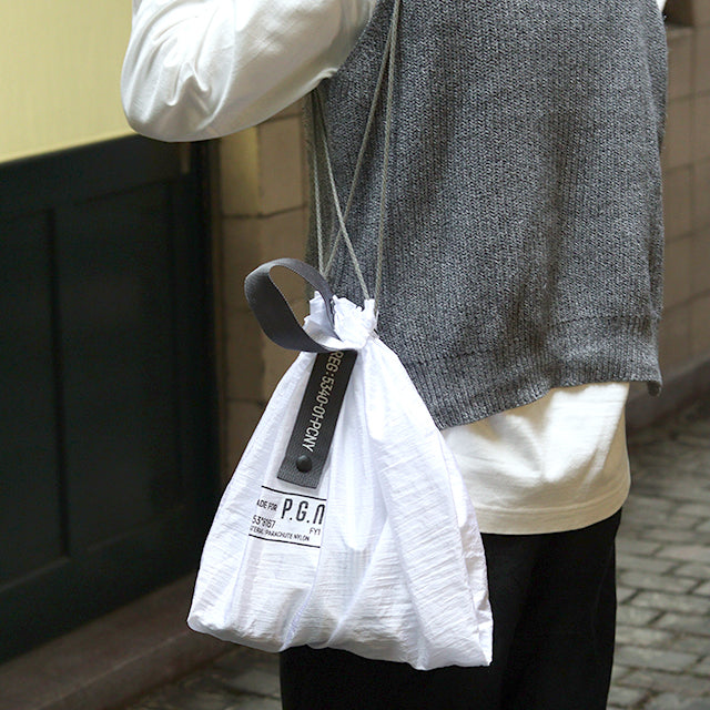 PACKABLE PARACHUTE NYLON BAG / パッカブル パラシュートナイロンバッグ