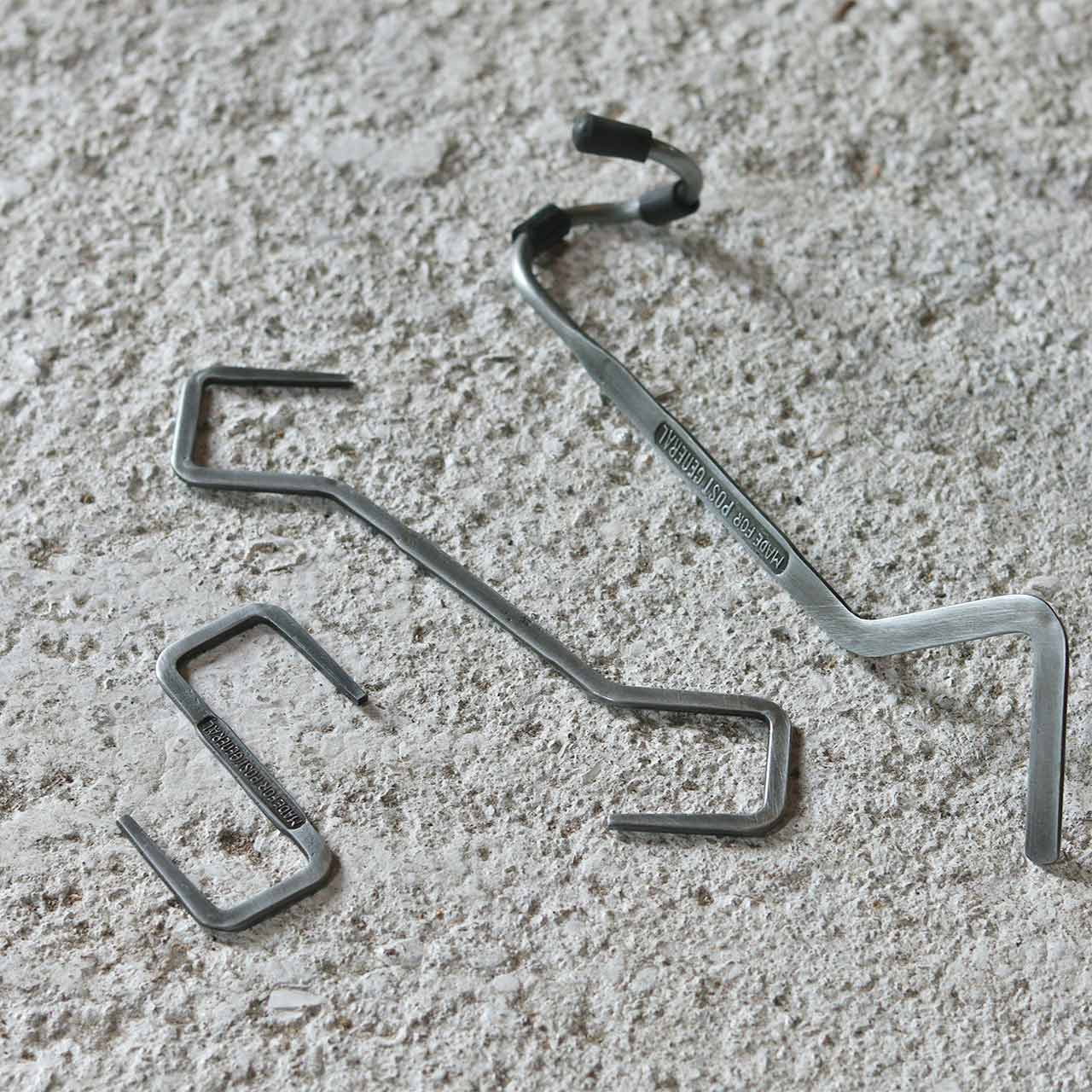 INDUSTRIAL HOOK POLE HANGER HOOK / インダストリアルフック ポールハンガー