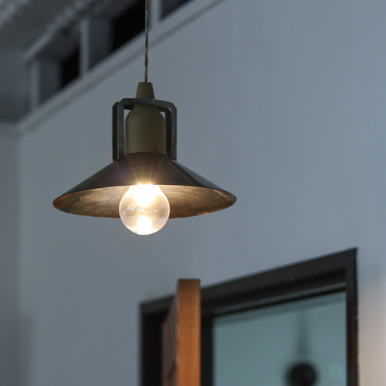 HANG LAMP INDUSTRIAL IRON SHADE / ハングランプ インダストリアルアイアンシェード