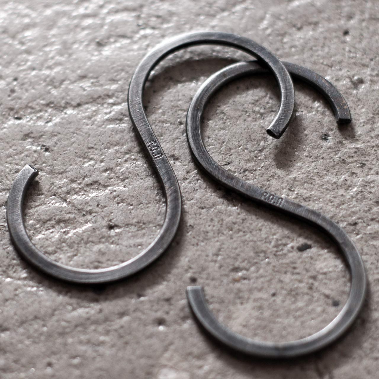 INDUSTRIAL HOOK STANDARD -PACK2- / インダストリアル フックスタンダード 2個入り