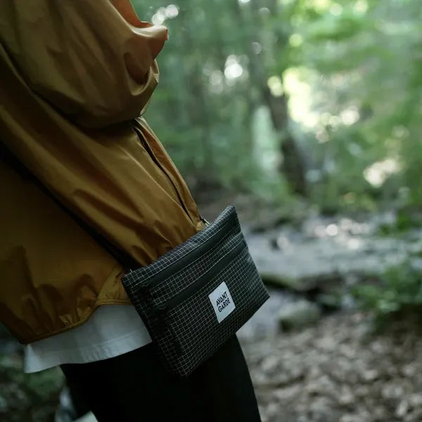 ショルダーポーチ / Shoulder Pouch