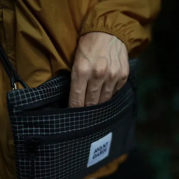 ショルダーポーチ / Shoulder Pouch