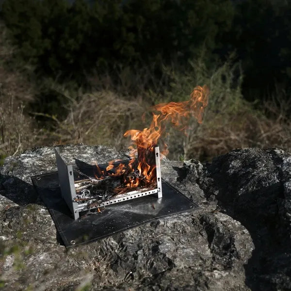組み立て式二次燃焼焚き火台 / Assembled Secondary Combustion Fire Pit