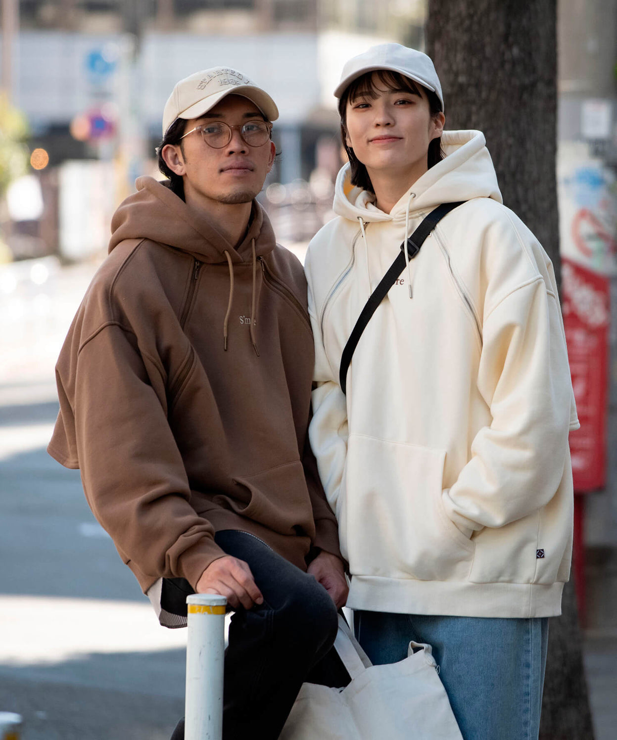 2WAY hooded sweatshirt