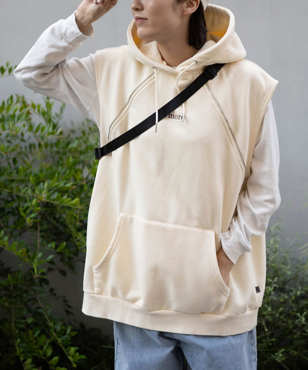 2WAY hooded sweatshirt