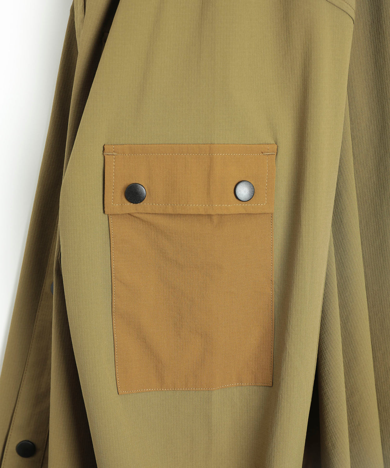 Anti-static pocket shirt