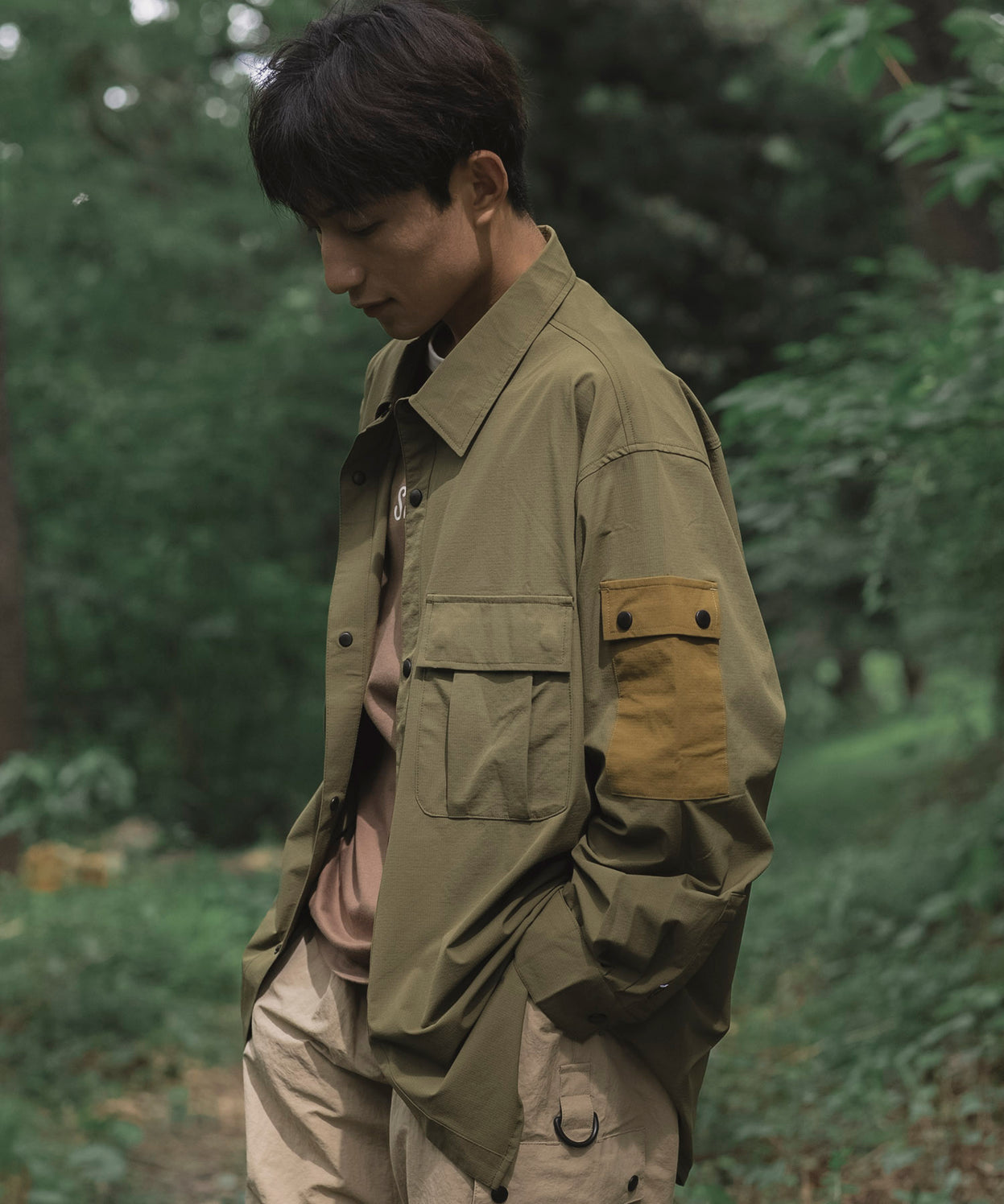 Anti-static pocket shirt