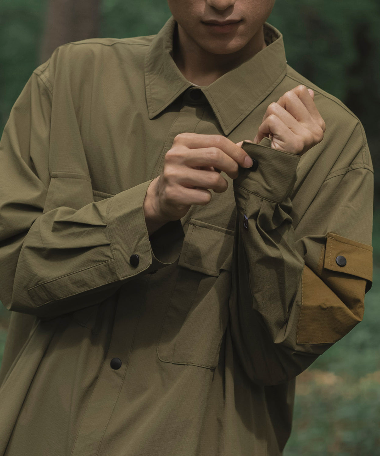 Anti-static pocket shirt