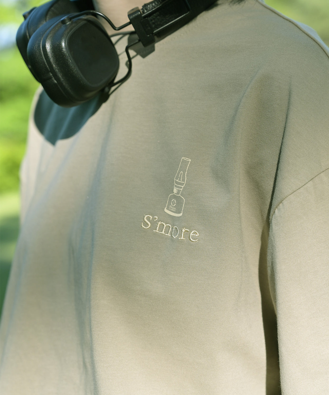 COTTON T SHIRTS - S'more gear illustration