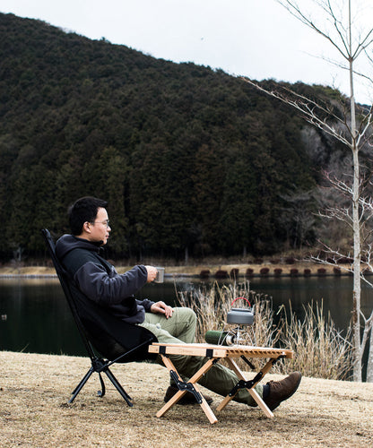 【 Alumi High-back Chair 】アルミハイバックチェア 深い座面で体にフィット