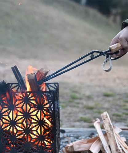 【 Fire scissors 】 薪バサミ