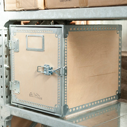 WOODEN CABINET WITH LAYER / ウッデン キャビネット ウィズ レイヤー