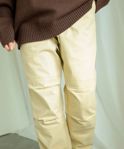 Knee tuck cotton pants