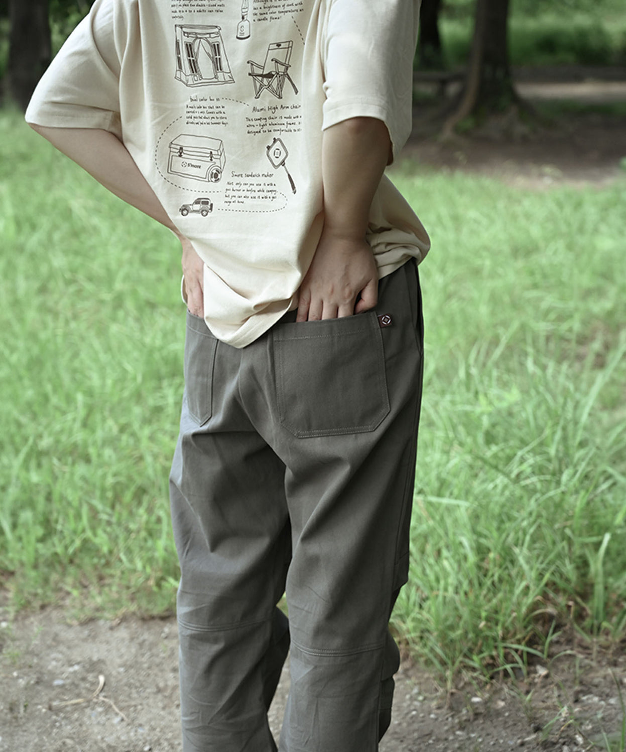 Knee tuck cotton pants