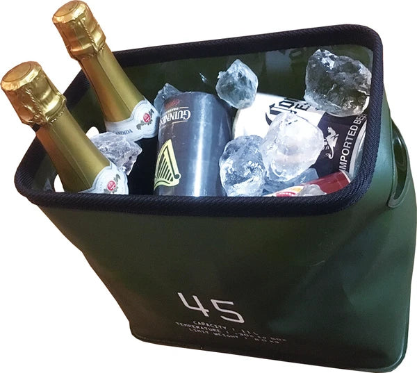 HANG STOCK STORAGE / 防水ストレージ