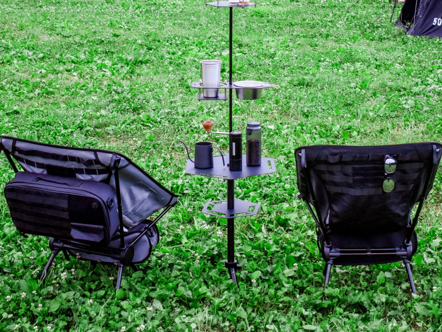 COMPACT FOLDING CHAIR