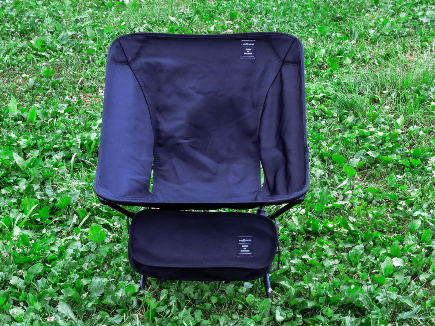 COMPACT FOLDING CHAIR