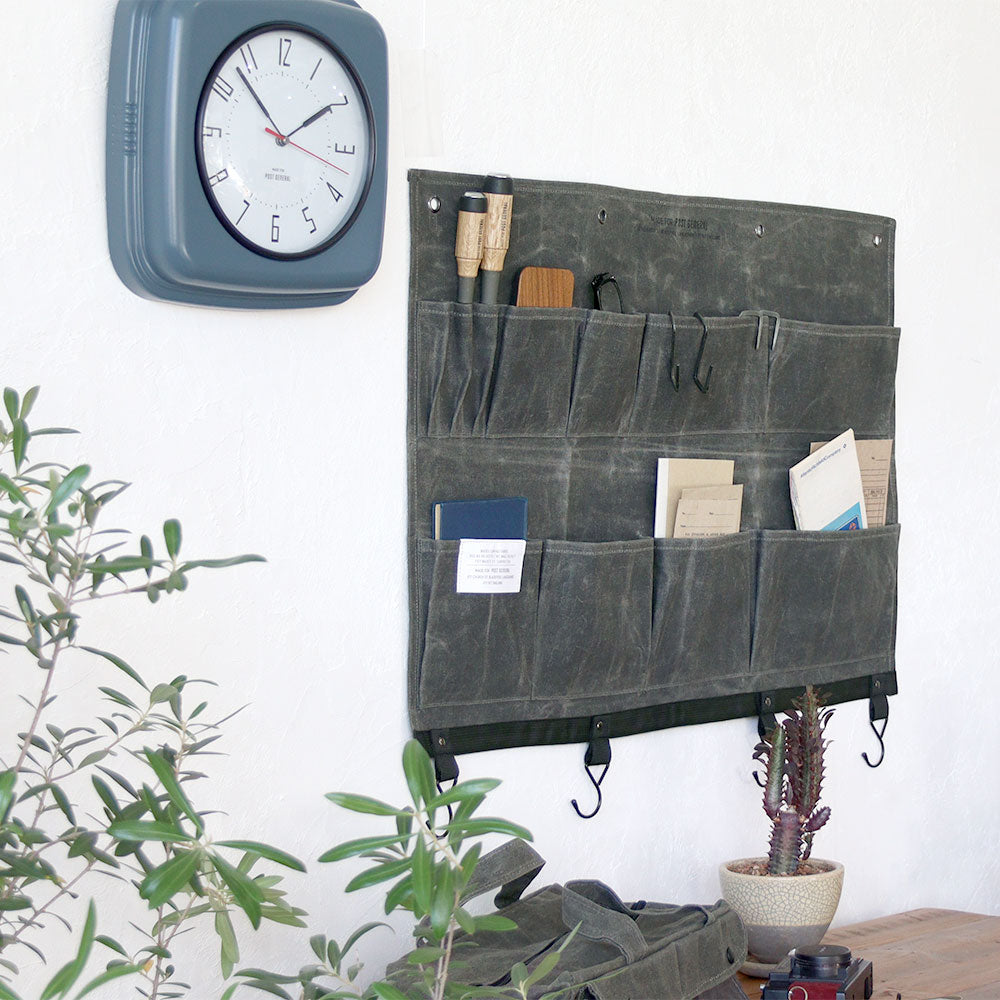 WAXED CANVAS WALL POCKET L / ワックスドキャンバス ウォールポケット L