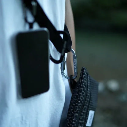 D字型 ロックカラビナ / D-shaped Locking Carabiner