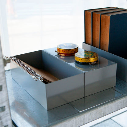 METAL BOX GRAY / メタル ボックス