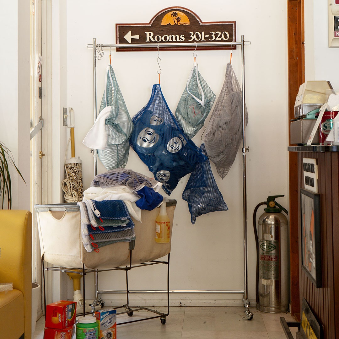 MESH POUCH / メッシュポーチ