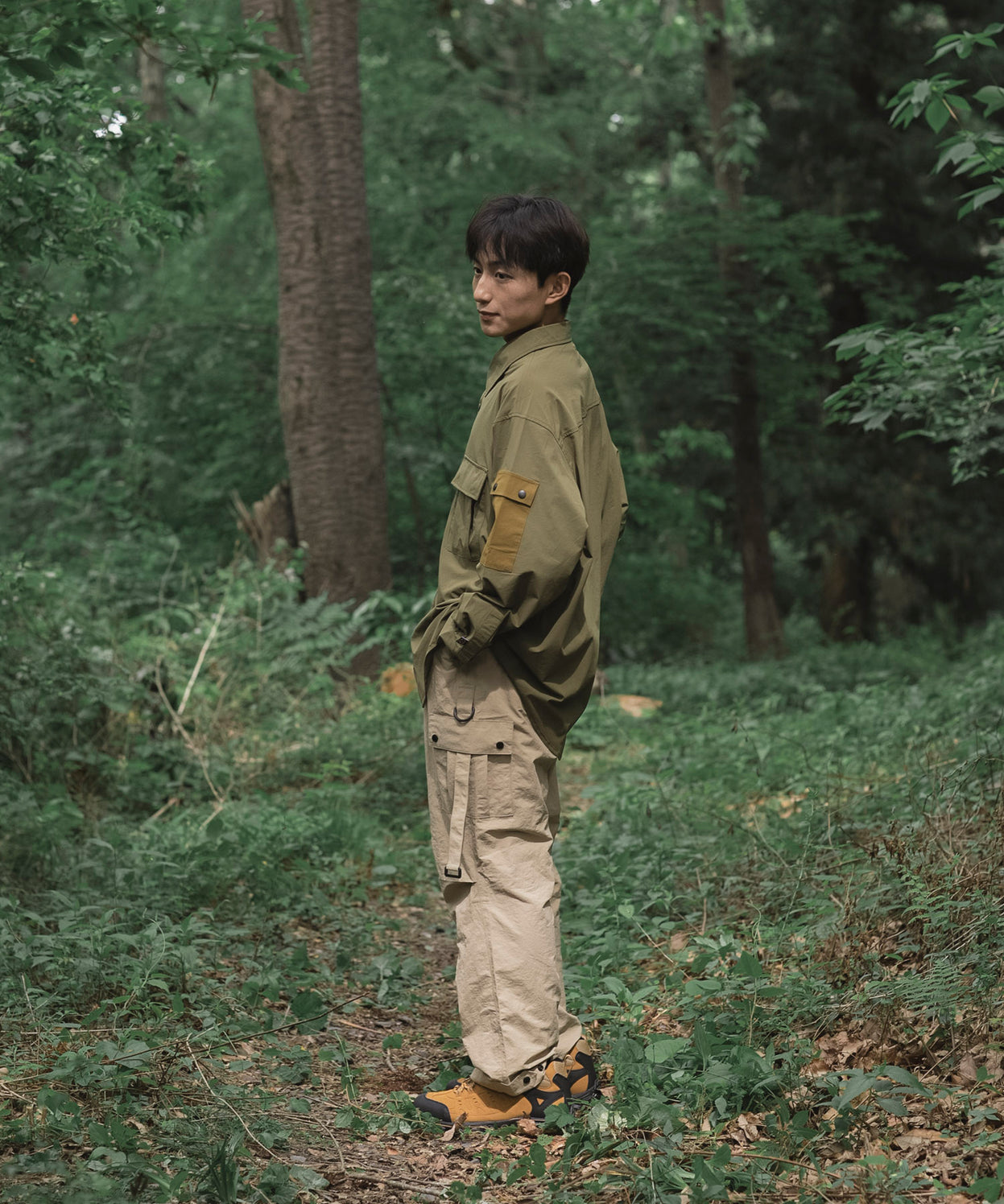 Anti-static pocket shirt