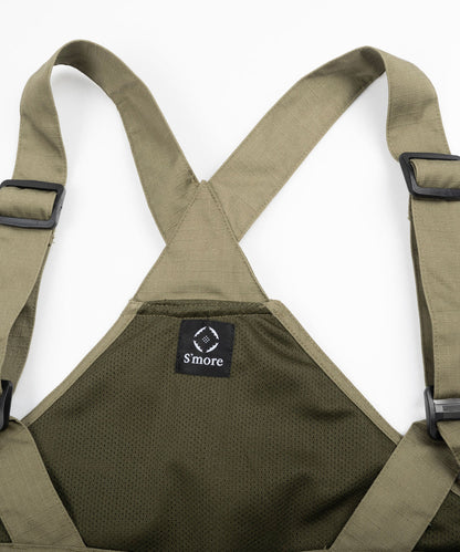 Big pocket fishing vest