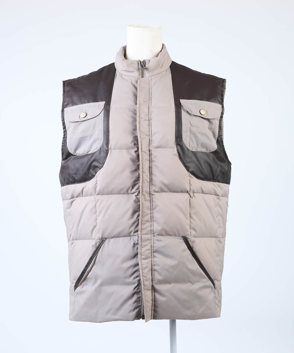 QUILTING DOWN VEST