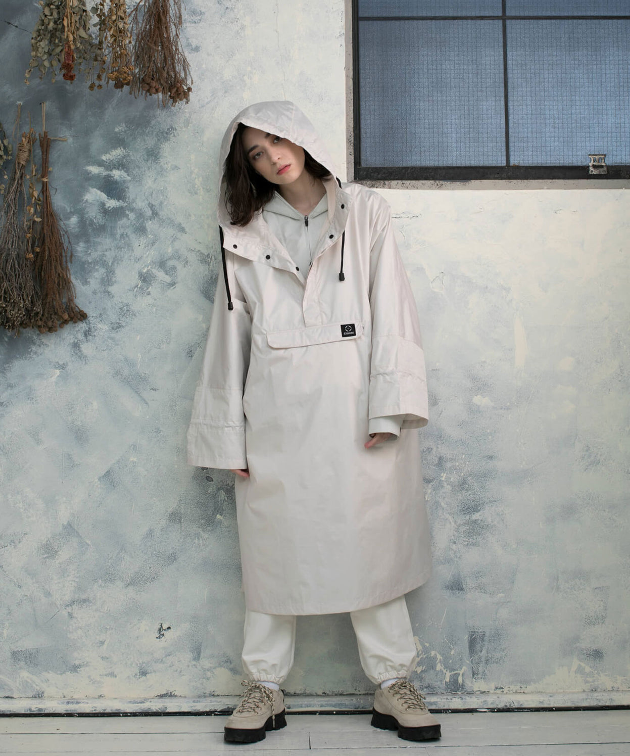PULLOVER LONG RAIN COAT